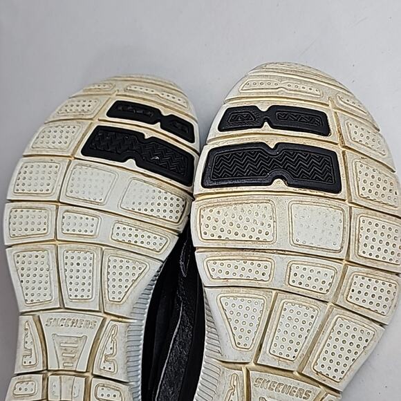 Skechers Womens Sz 7.5 Ultra-Light Flex Soles Black Sneakers Memory Foam - Picture 12 of 13